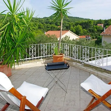 House In Tri Porte With Sea View, Terrace, Air Conditioning, Wifi 166-1 Potirna