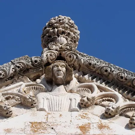 House In Tri Porte With Sea View, Terrace, Air Conditioning, Wifi 166-1 펜션 Potirna