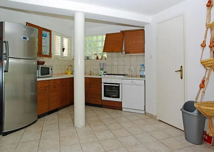 Semesterbostad House In Tri Porte With Sea View, Terrace, Air Conditioning, Wifi 166-1